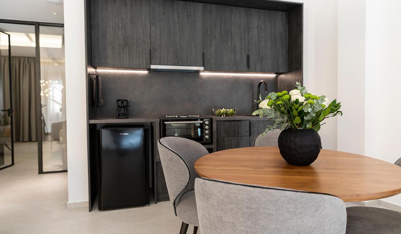 Maison 36 Villa In The Center Of Psyri 아테네 외부 사진
